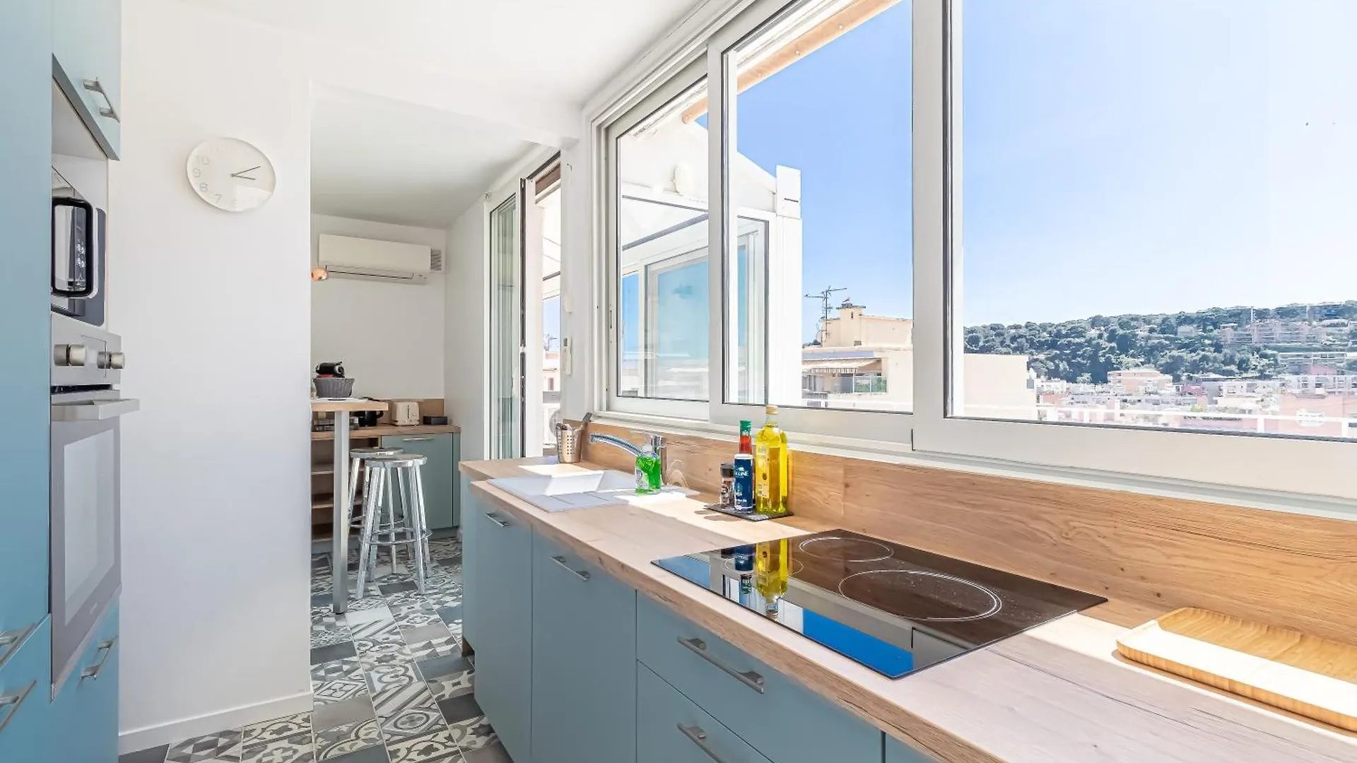 Superb Rooftop Roquebrune Parking 0*, Roquebrune-Cap-Martin Fransa